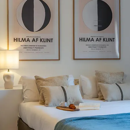 Canela Homes Ninot Apartment