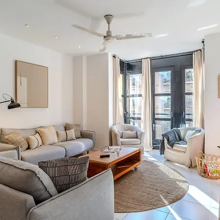 Canela Homes Ninot Barcelona