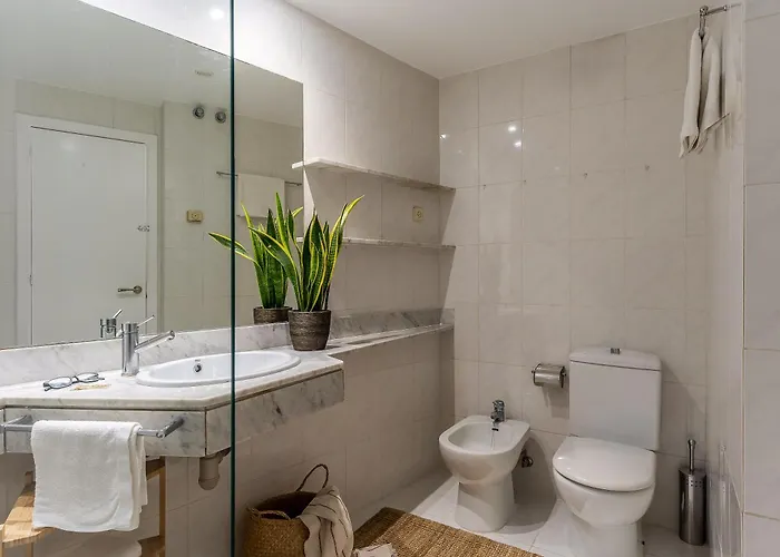 Canela Homes Ninot